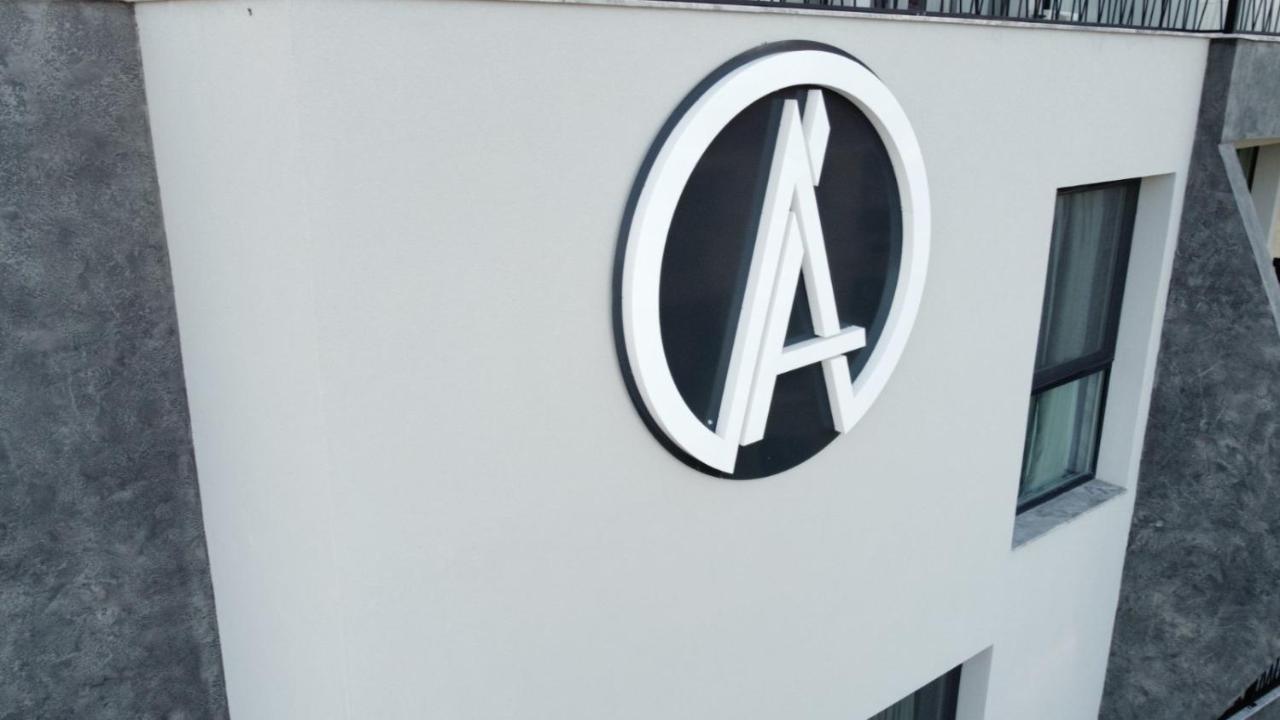 Хотел Address Ράβντα Εξωτερικό φωτογραφία