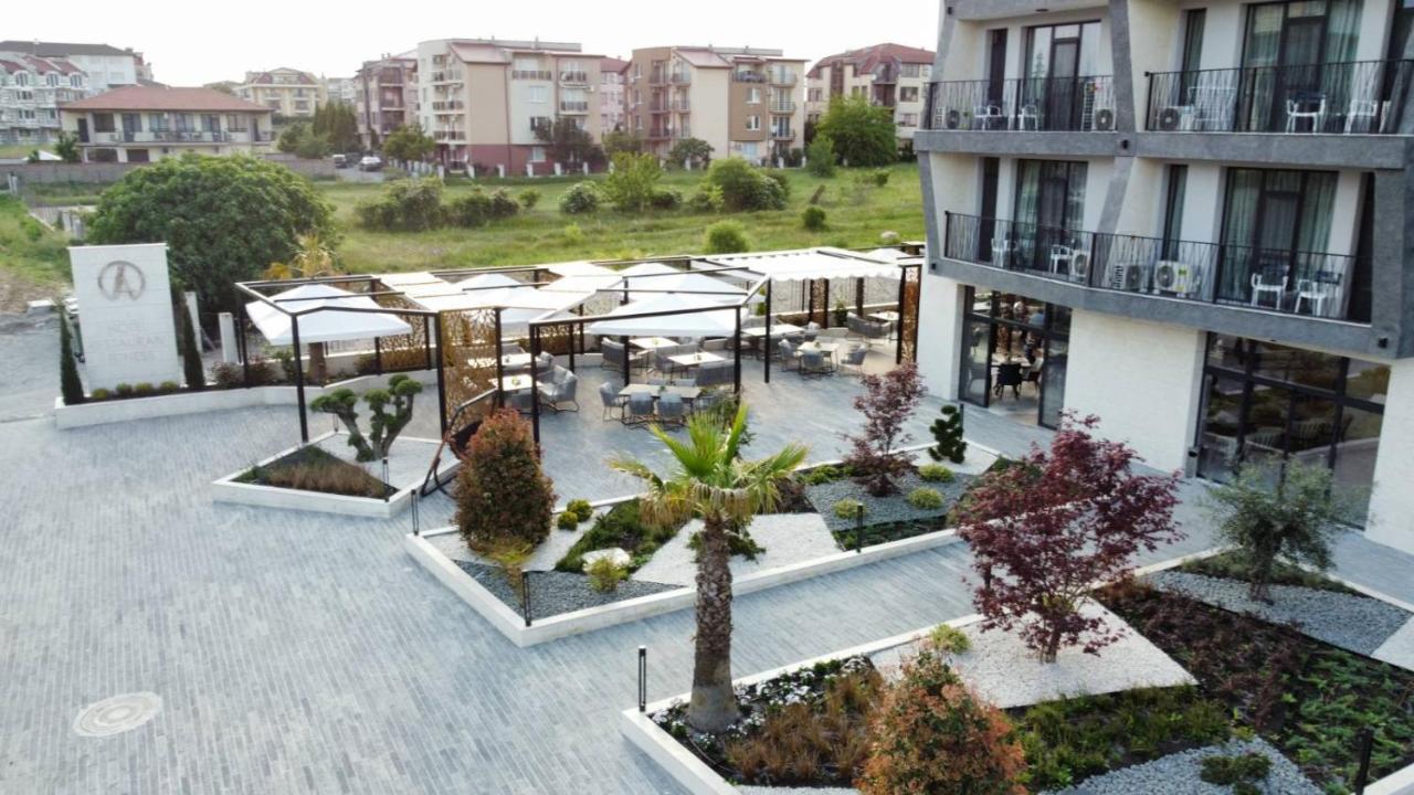 Хотел Address Ράβντα Εξωτερικό φωτογραφία